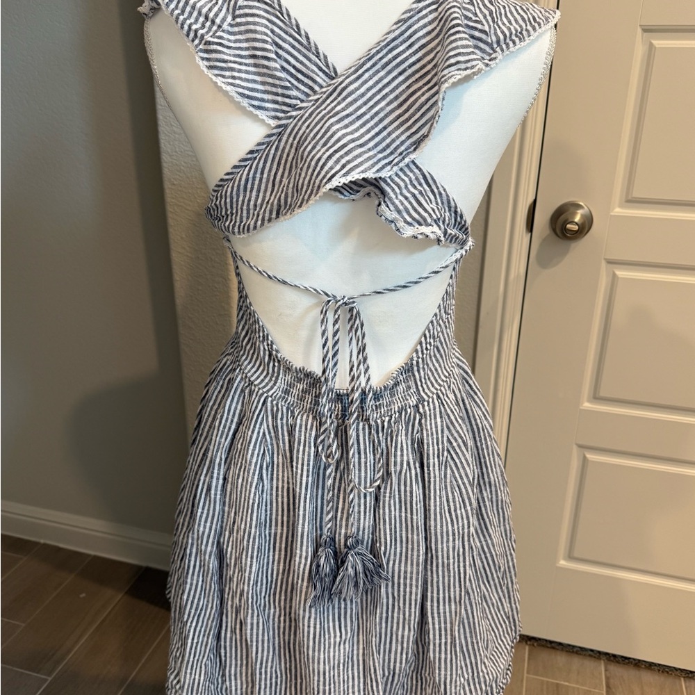 Striped Ruffle V-Neck Dress - Picture 3 of 5